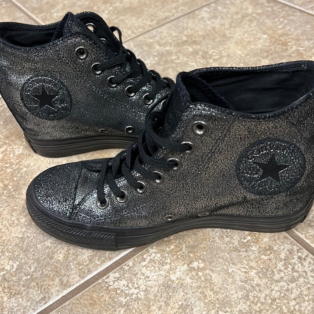 Converse wedge